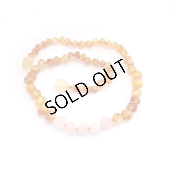 画像1: GEMSTONE BABY NECKLACE - Raw Honey & Rose Quartz (1)
